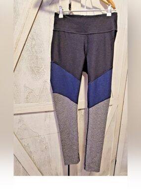 Outdoor Voices Colorblock Leggings in Navy, Charcoal, and Heather Gray